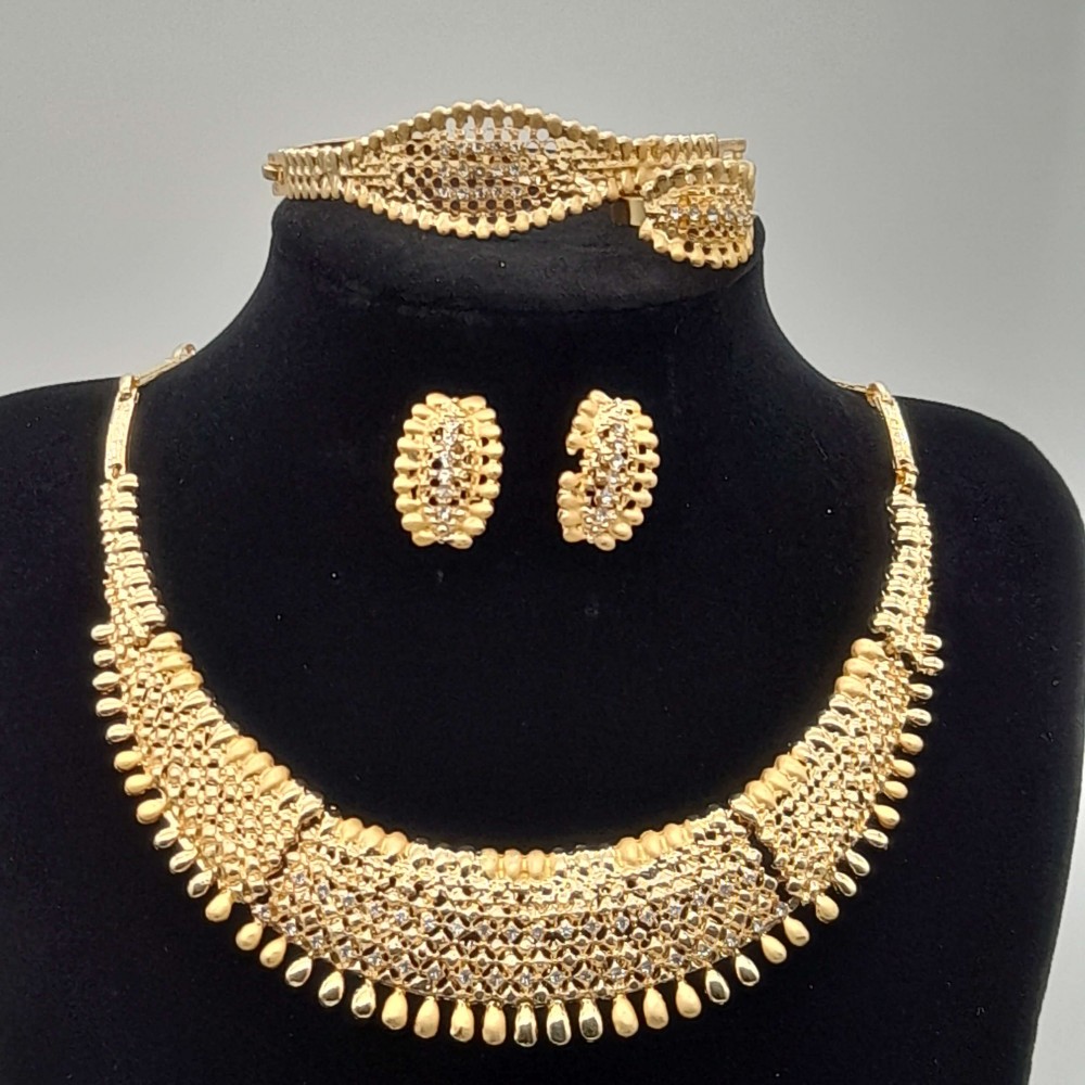 Elegant costume jewelry that is affordable 13 LC0013DJ